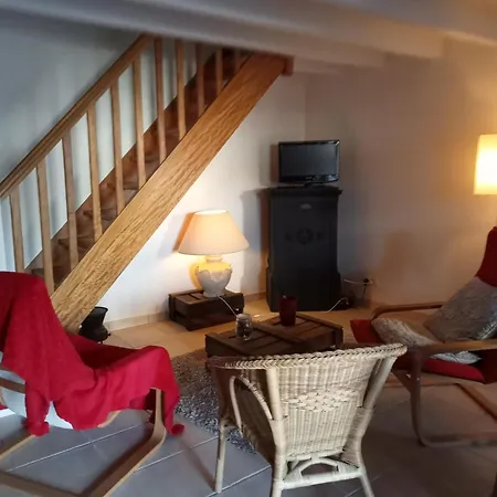 Fleur De Vigne Bed & Breakfast