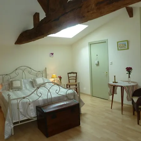 Nocleg ze śniadaniem Fleur De Vigne 3*